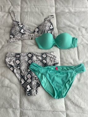 Bikini Set of 2 Victorias Secret Size L